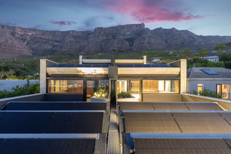 3 Bedroom Property for Sale in Oranjezicht Western Cape
